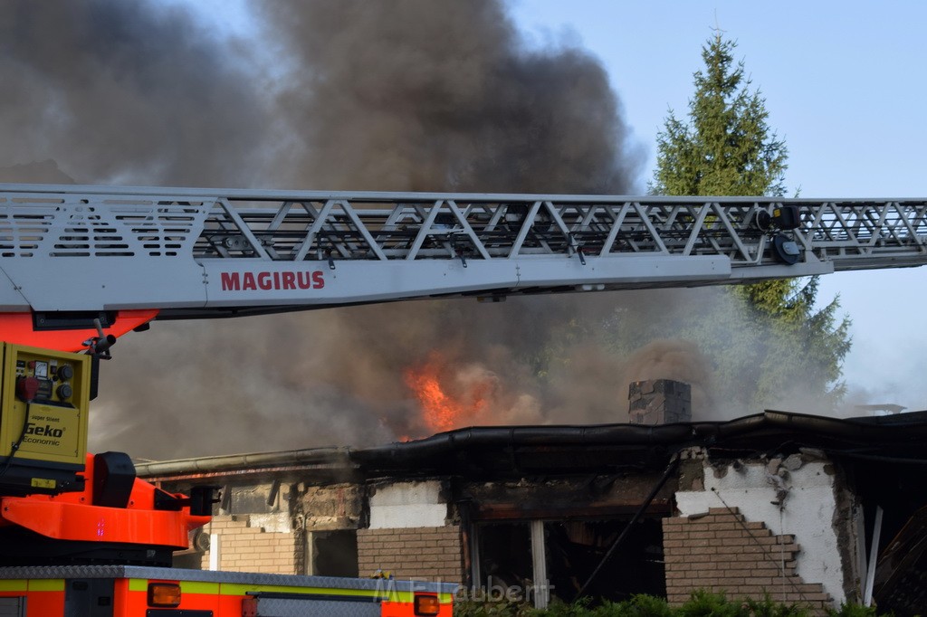 Feuer 2 Y Explo Koeln Hoehenhaus Scheuerhofstr P1094.JPG